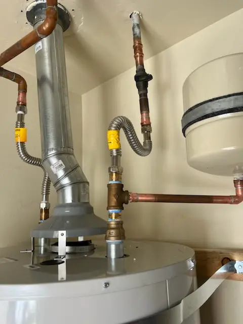 Water heater installation and plumbing repair in Knauers